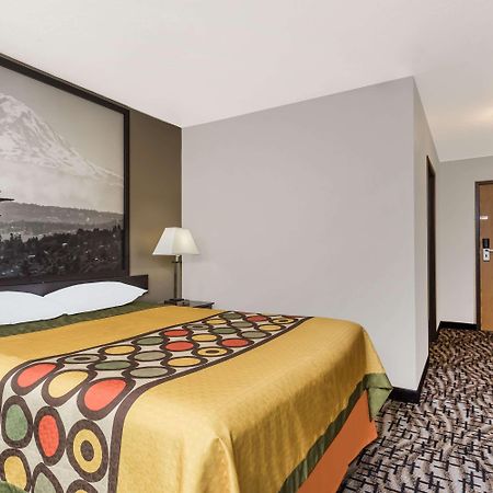 Super 8 By Wyndham Bremerton Luaran gambar