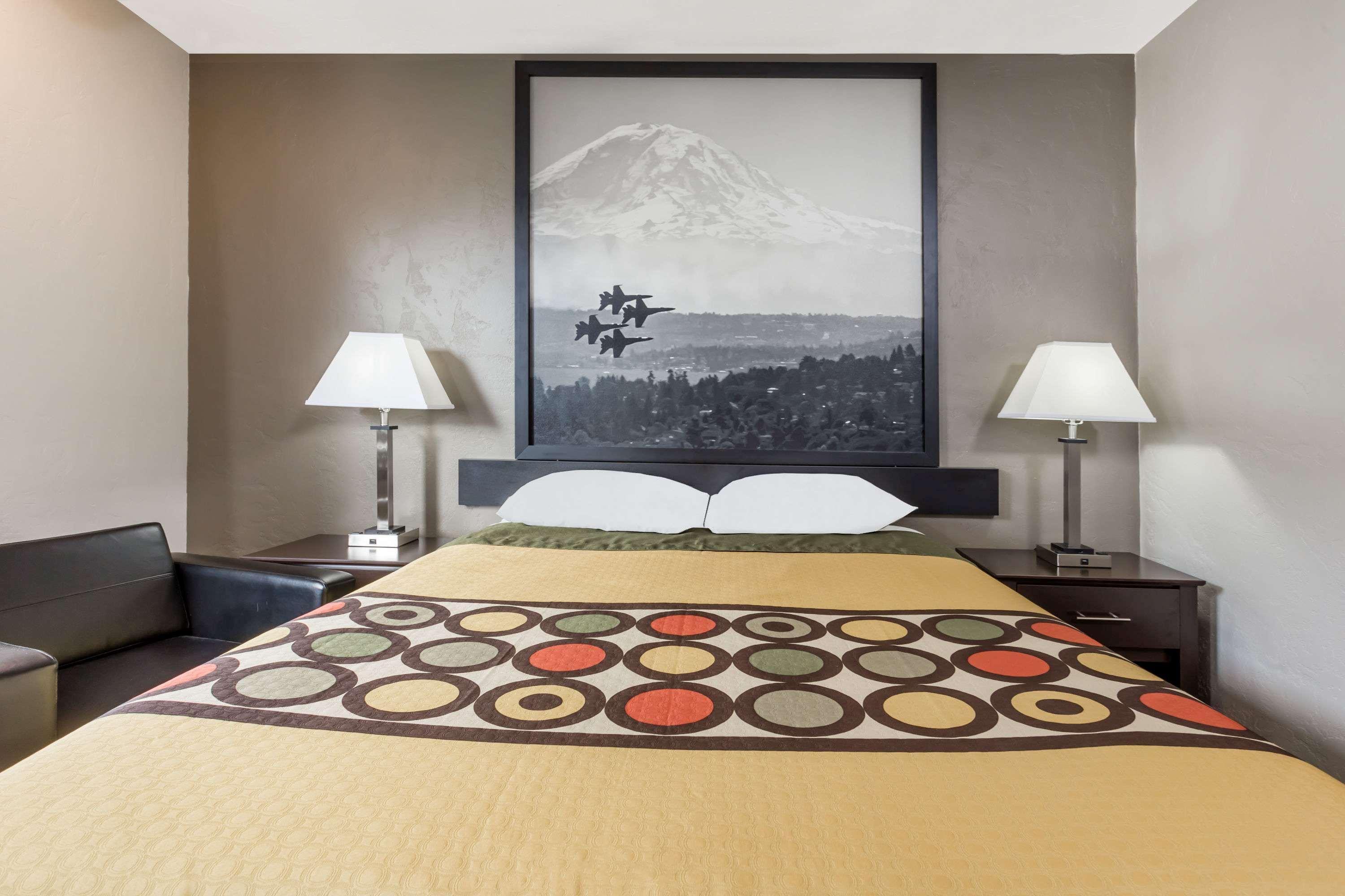 Super 8 By Wyndham Bremerton Luaran gambar